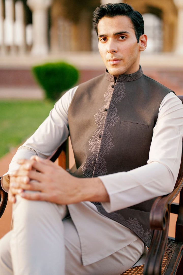 Polyester Brown Waist Coat - Almirah