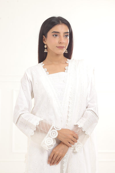 Embroidered Chikankari Off White Stitched Suit - Zellbury