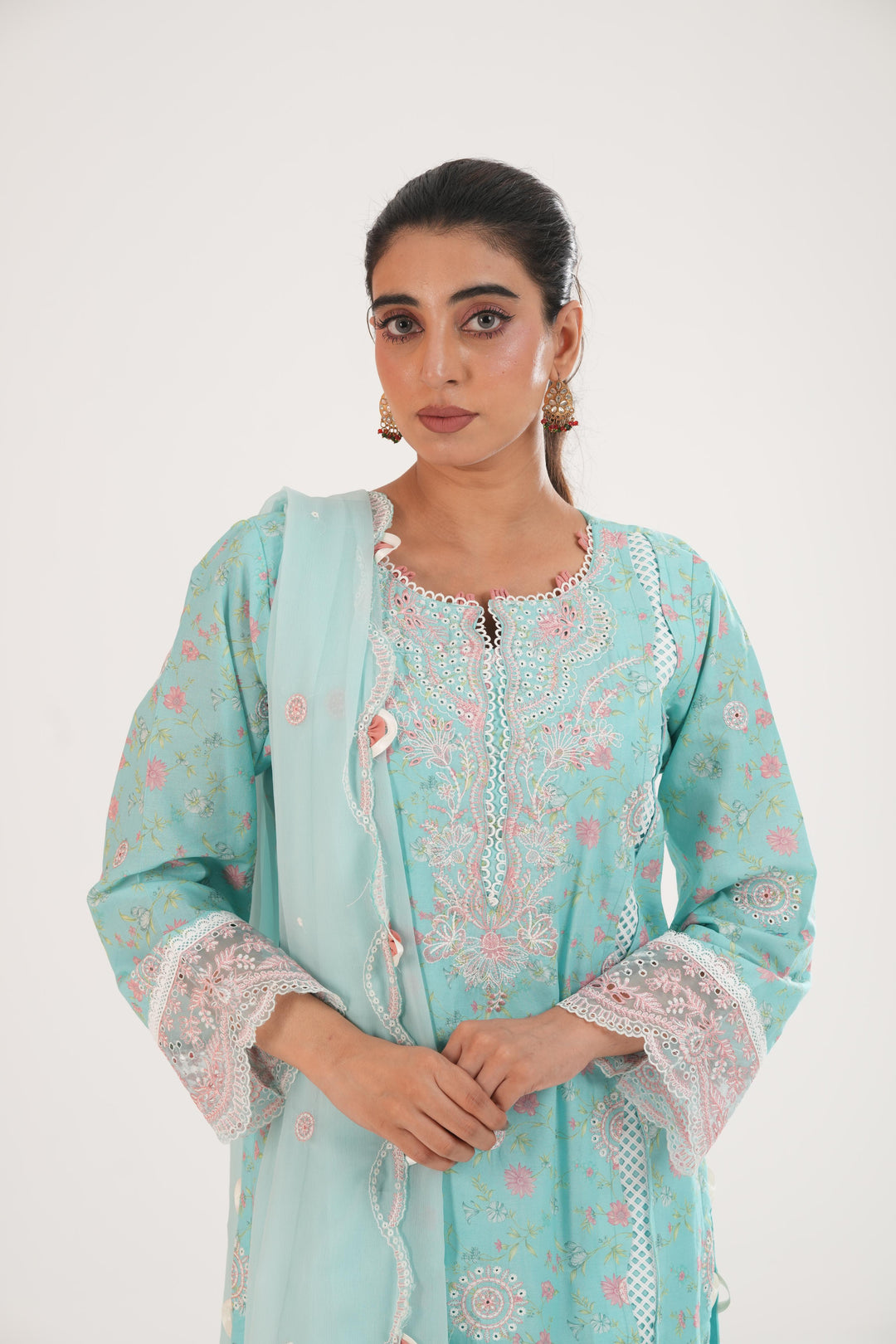 Embroidered Lawn Aqua Stitched Suit - Zellbury