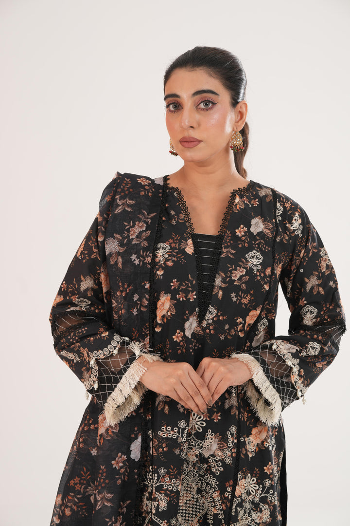 Embroidered Lawn Black Stitched Suit - Zellbury
