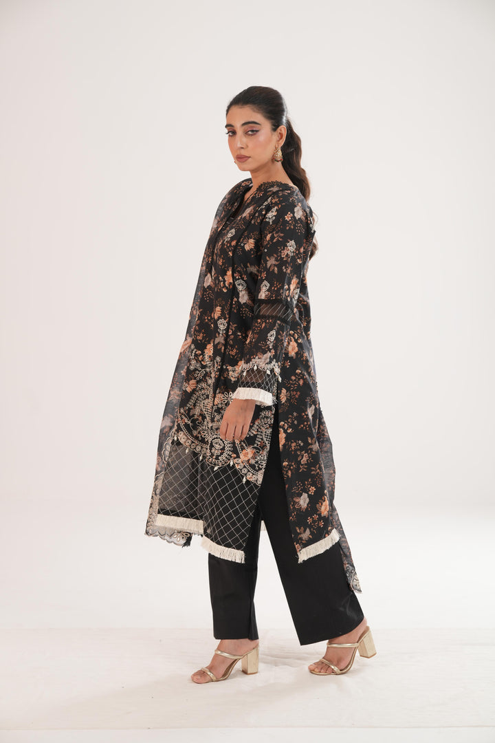 Embroidered Lawn Black Stitched Suit - Zellbury