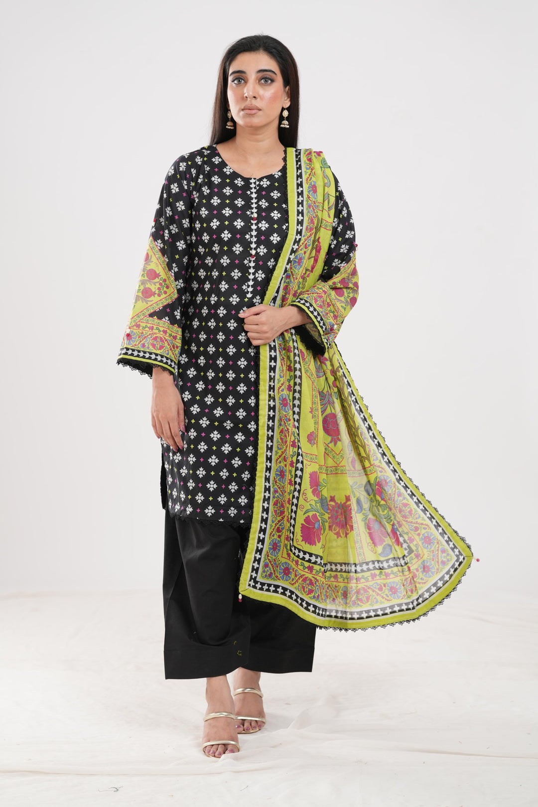 Lawn Black Stitched Suit - Zellbury