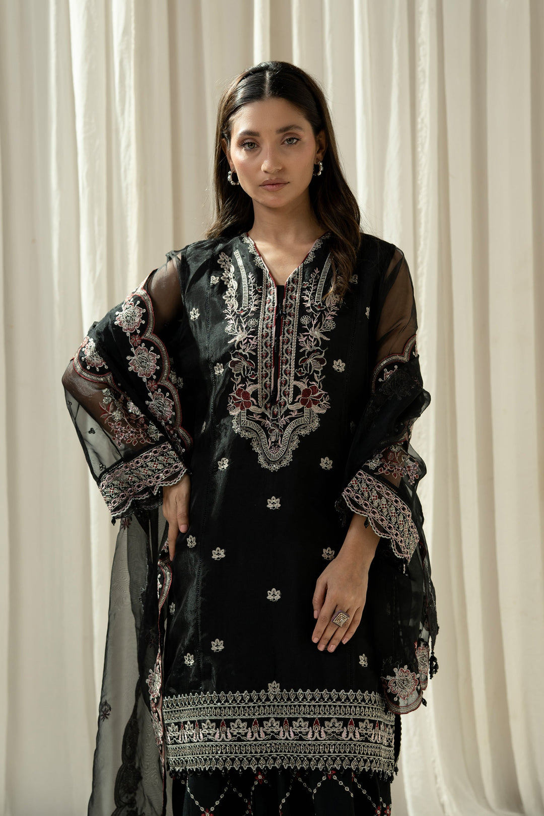 Embroidered Organza Black Stitched Suit - Zeen