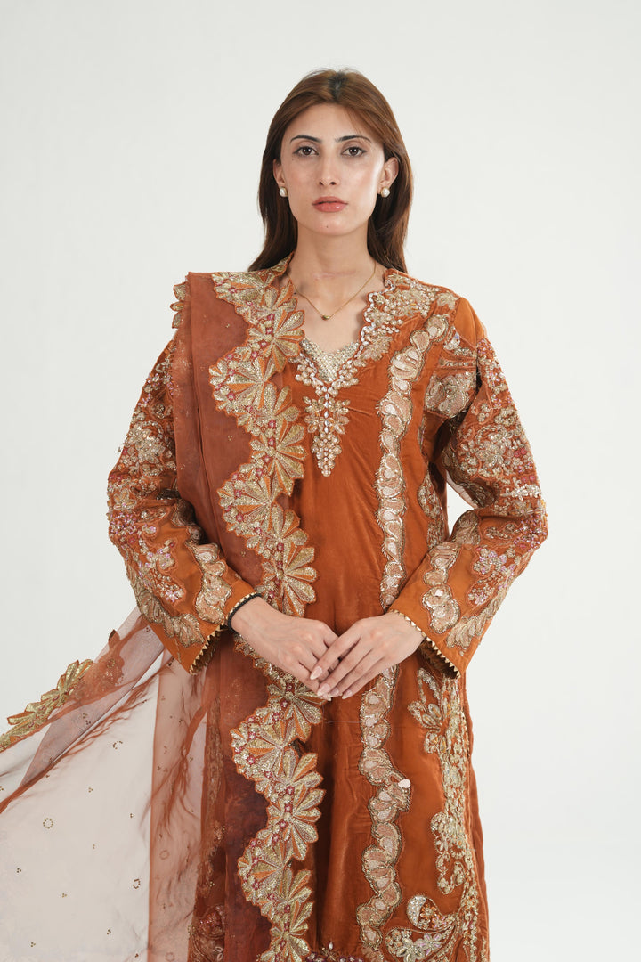 Zavaa - Afrozeh Hayat Stitched