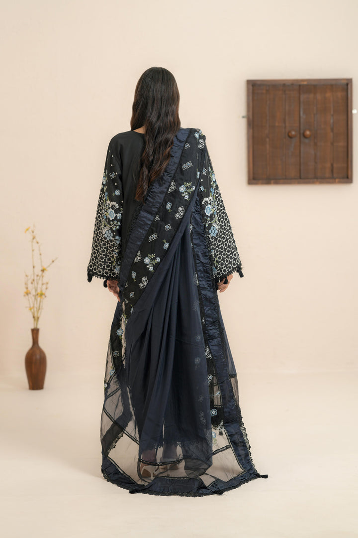 Design 4 - Zariya The Summer Canvas Stitched