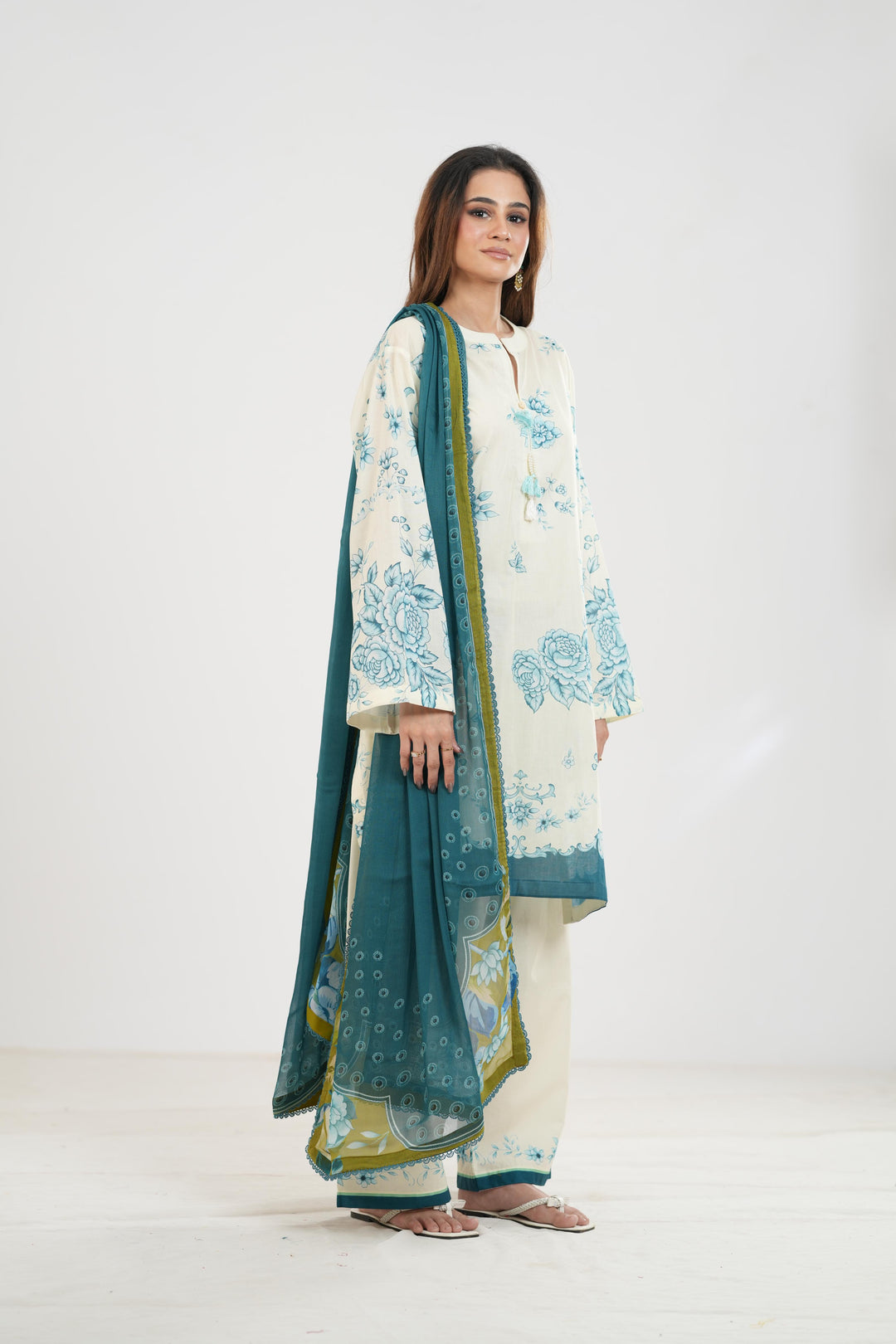 Riya-2A - Coco Prints By Zara Shahjahan Stitched