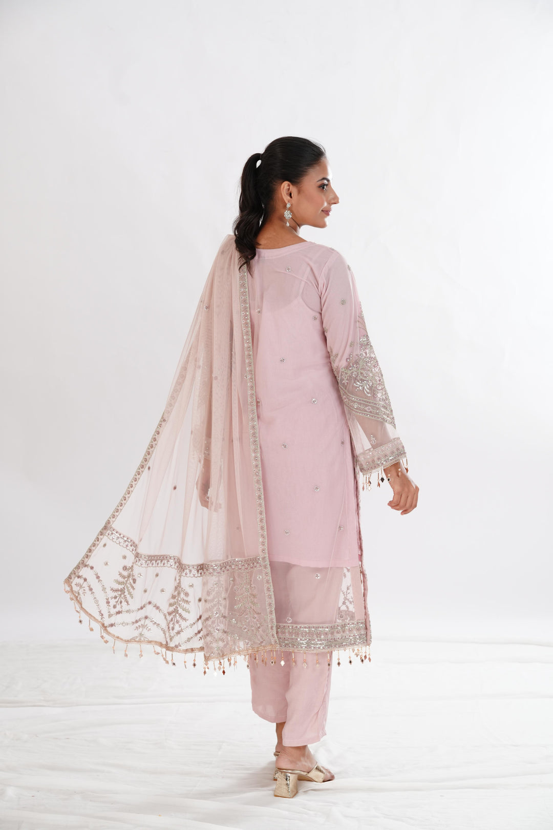 Vivian - Zarif Formal Stitched