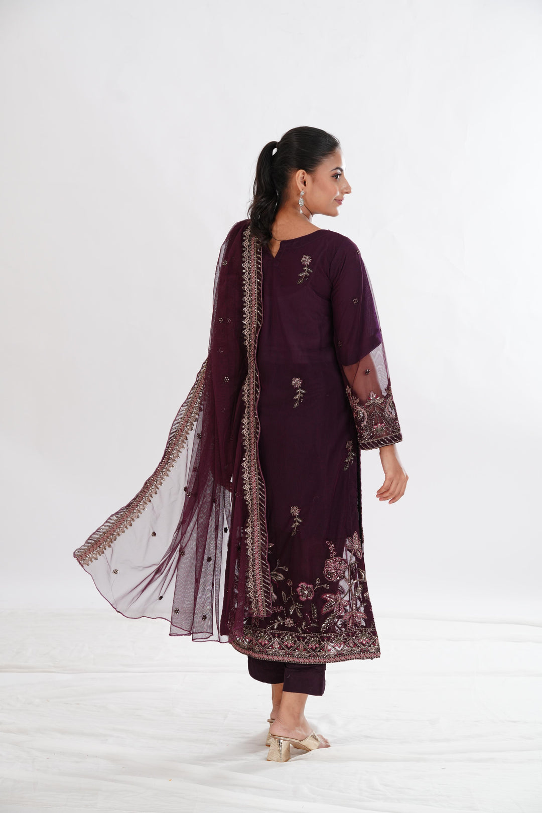 Dahlia - Zarif Formal Stitched