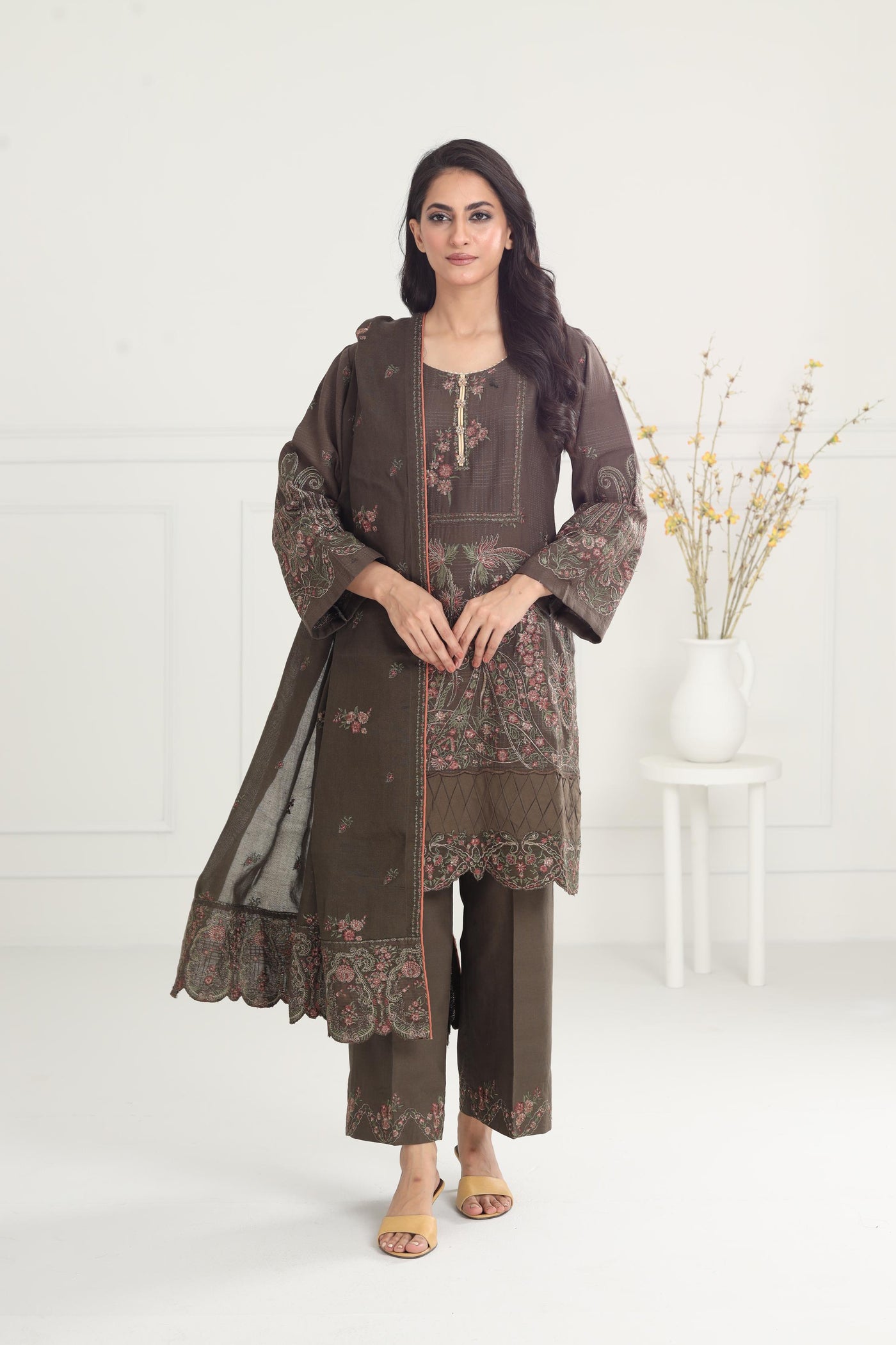 Zohreh-D5 - Zara Shahjahan Winter Stitched