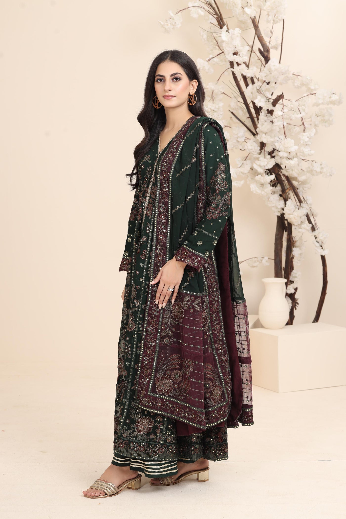 Elizabeth - Zarif Formal Stitched