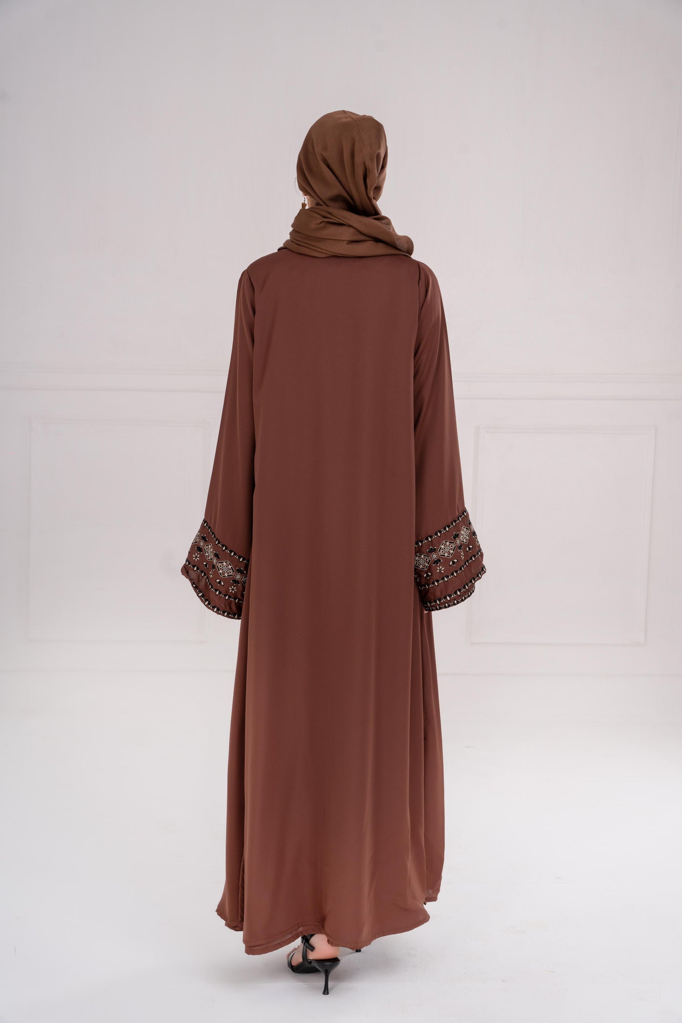 Zareen Open Abaya