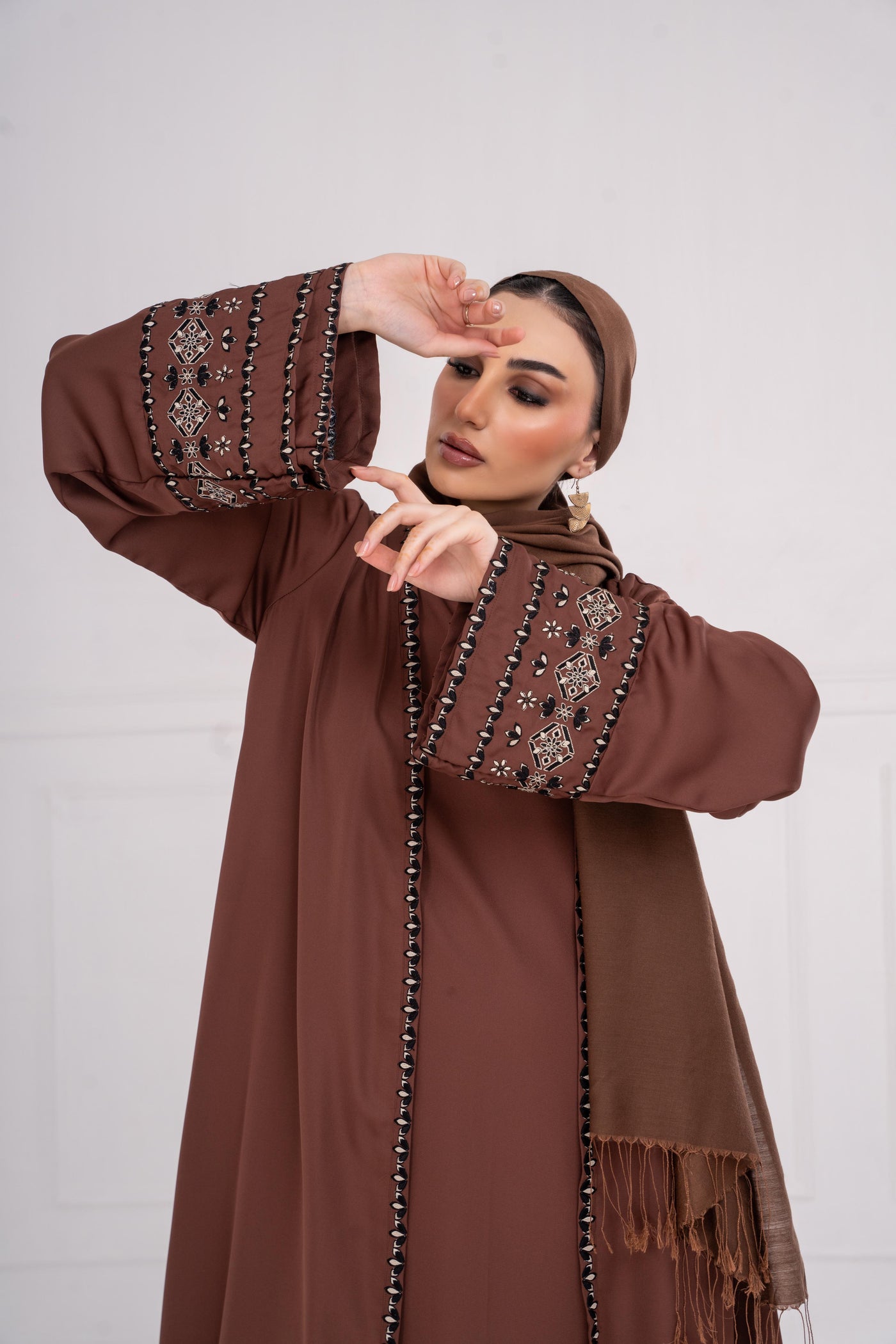 Zareen Open Abaya
