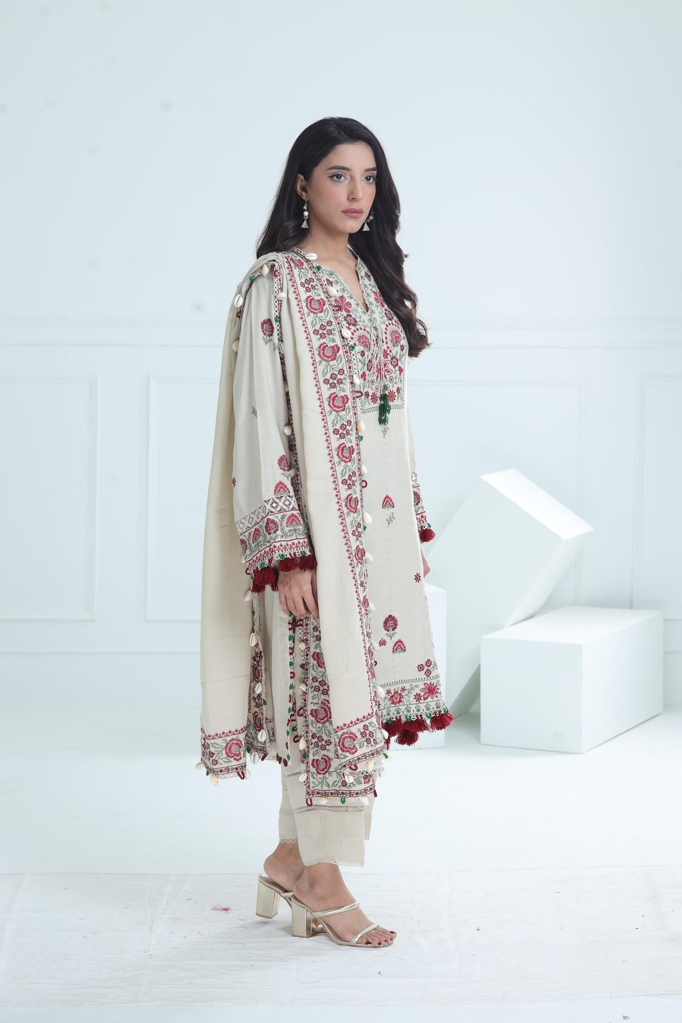 Aabroo - Winter Stitched - Zaha by Khadijah Shah