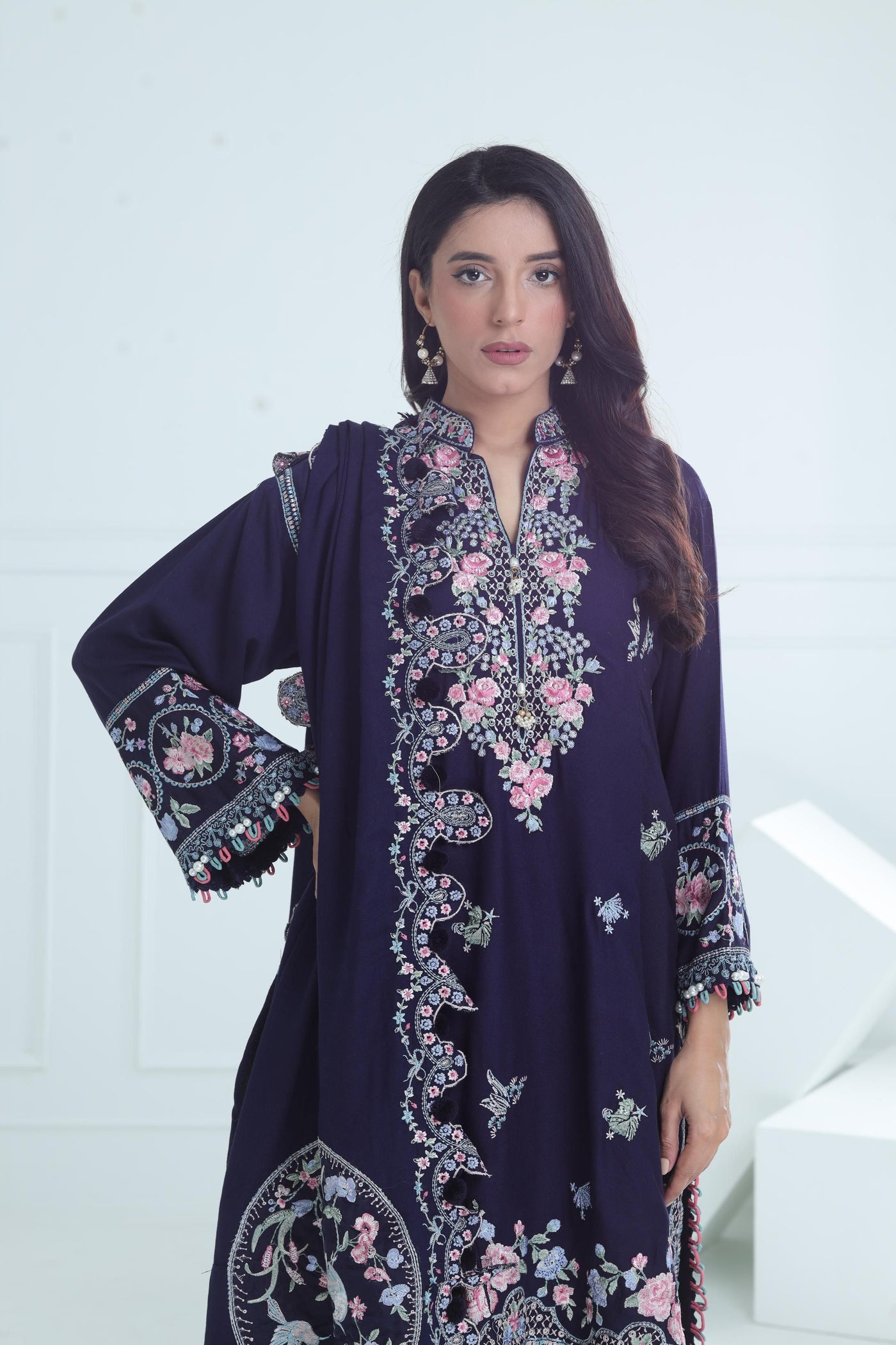 Raqs - Winter Stitched - Zaha by Khadijah Shah