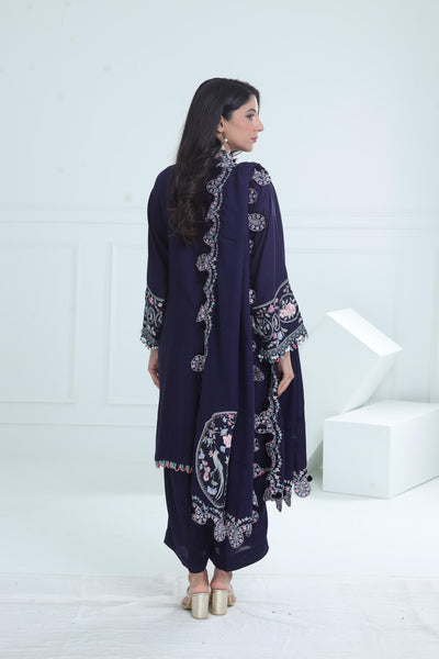 Raqs - Winter Stitched - Zaha by Khadijah Shah