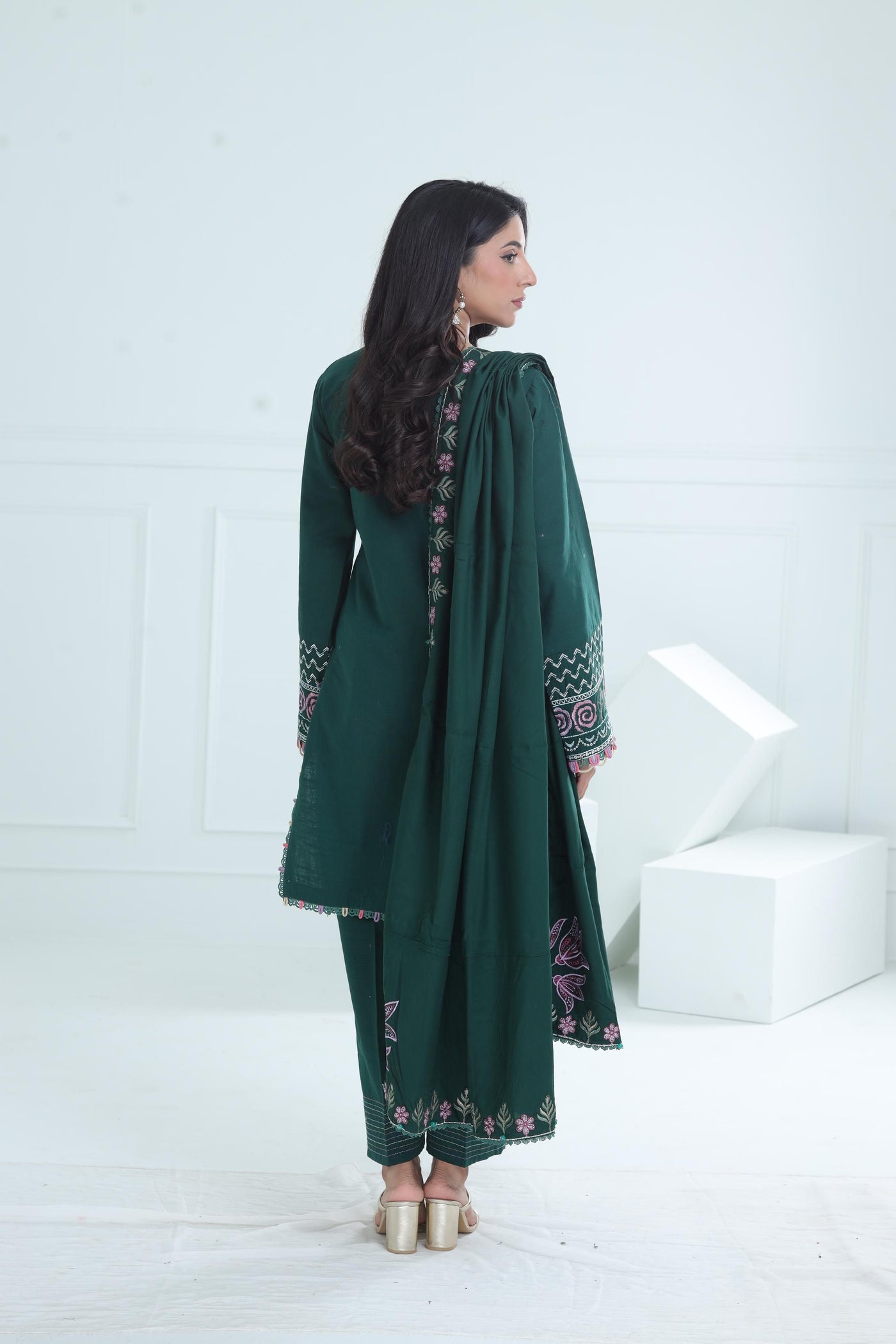 Arsin - Winter Stitched - Zaha by Khadijah Shah