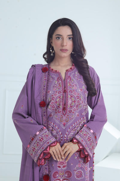 Gulrang - Winter Stitched - Zaha by Khadijah Shah