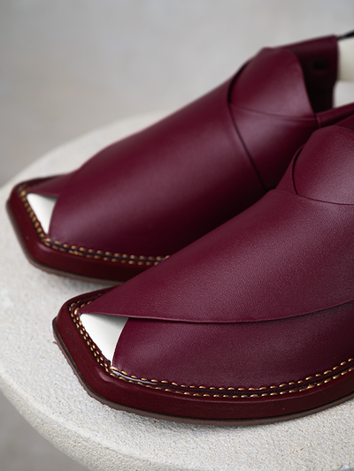 Peshawari Chappal - Maroon - Jiah