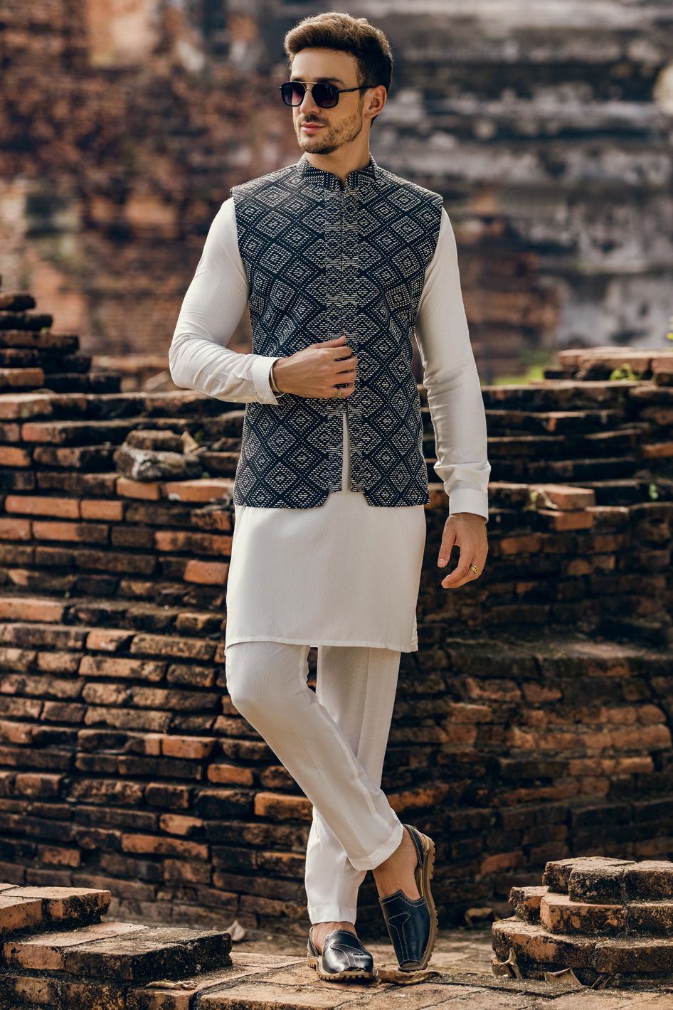 Blended Black Waist Coat - Almirah