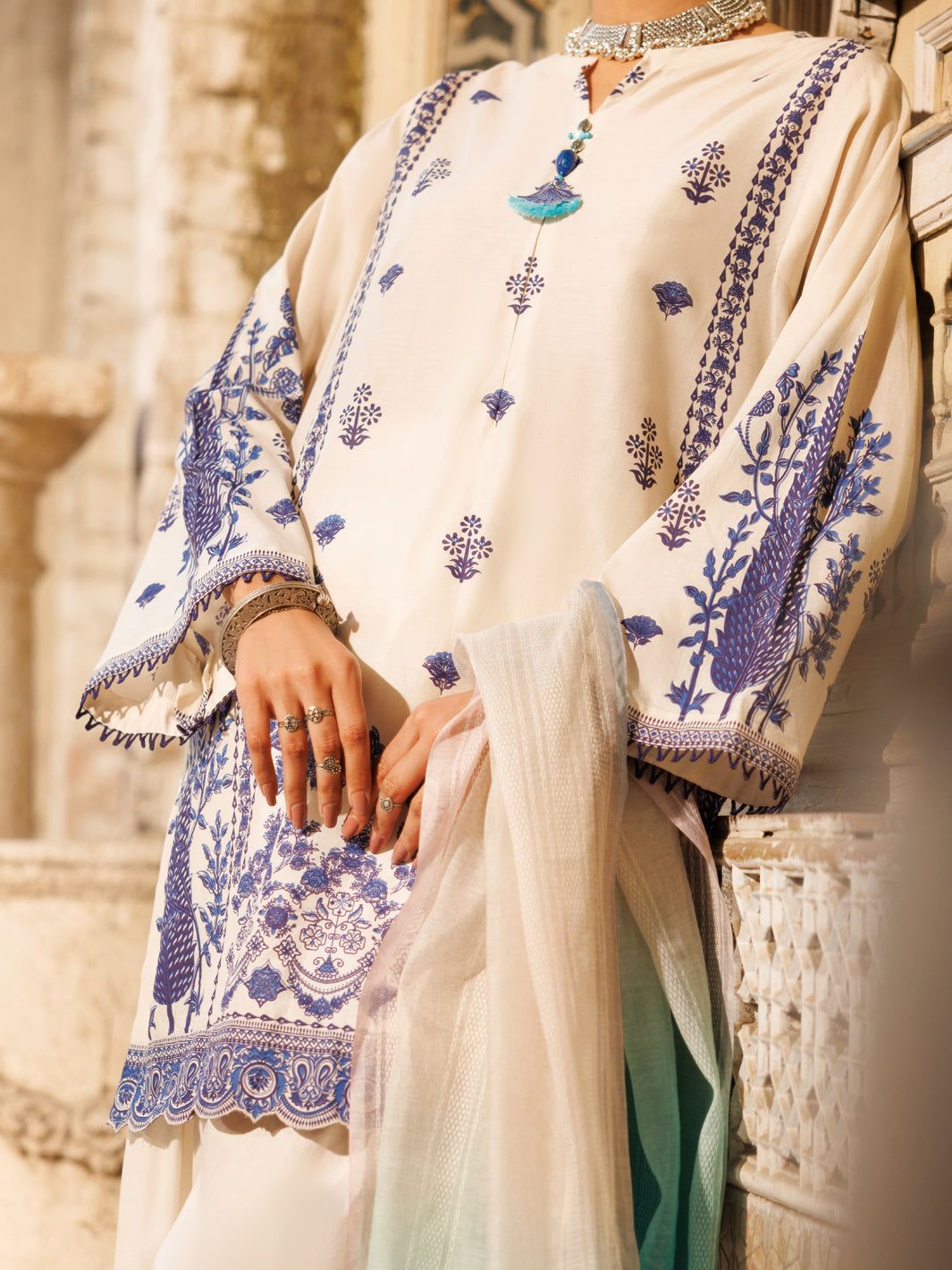 Lawn Ivory Stitched Suit - Almirah