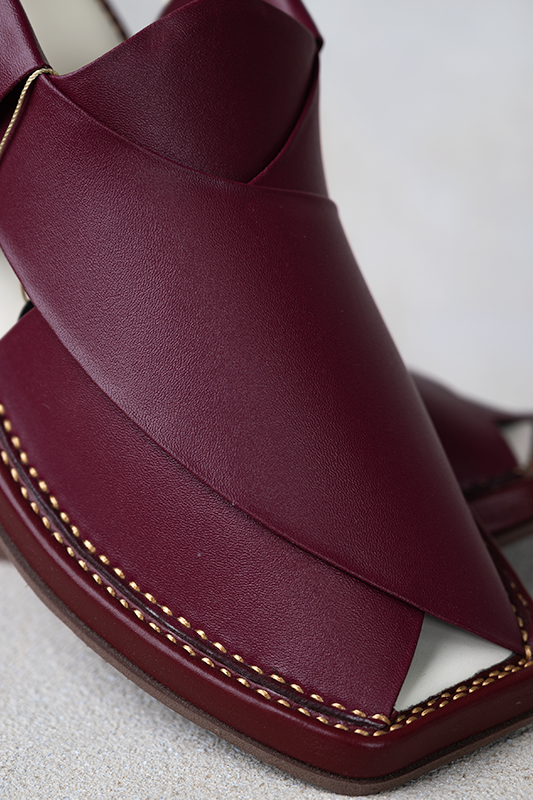 Peshawari Chappal - Maroon - Jiah