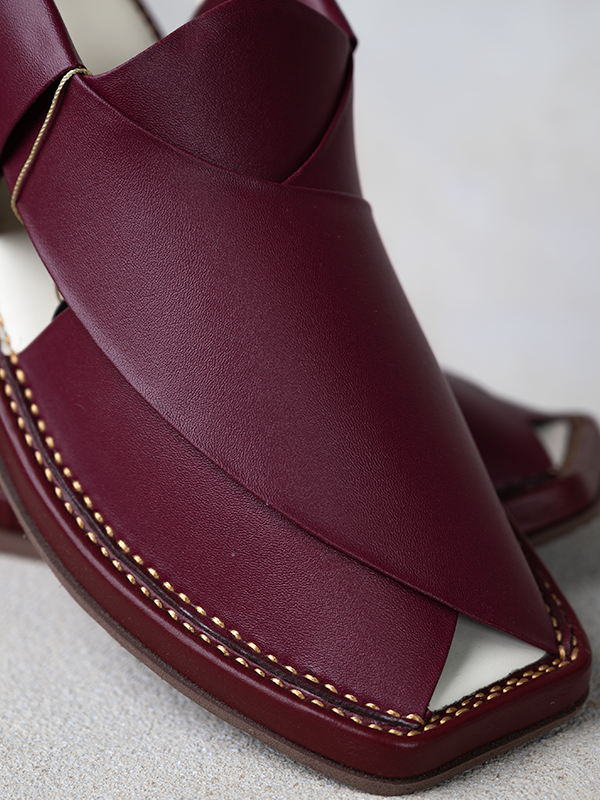 Peshawari Chappal - Maroon - Jiah