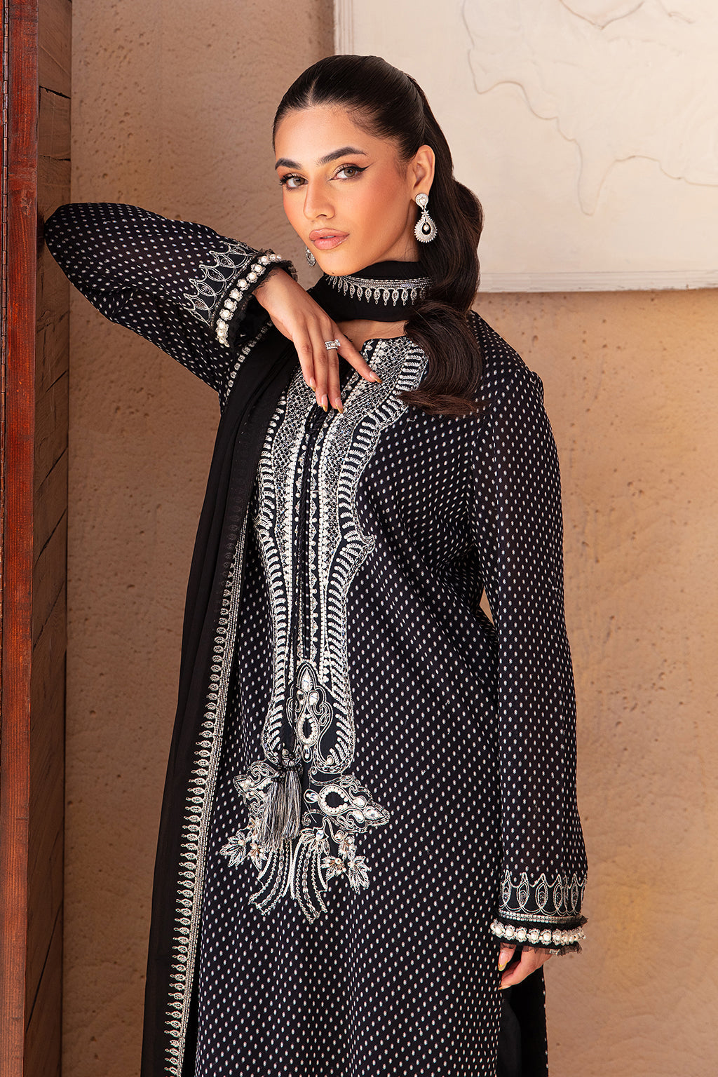 Jacquard Chiffon Black Stitched Suit - Vanya