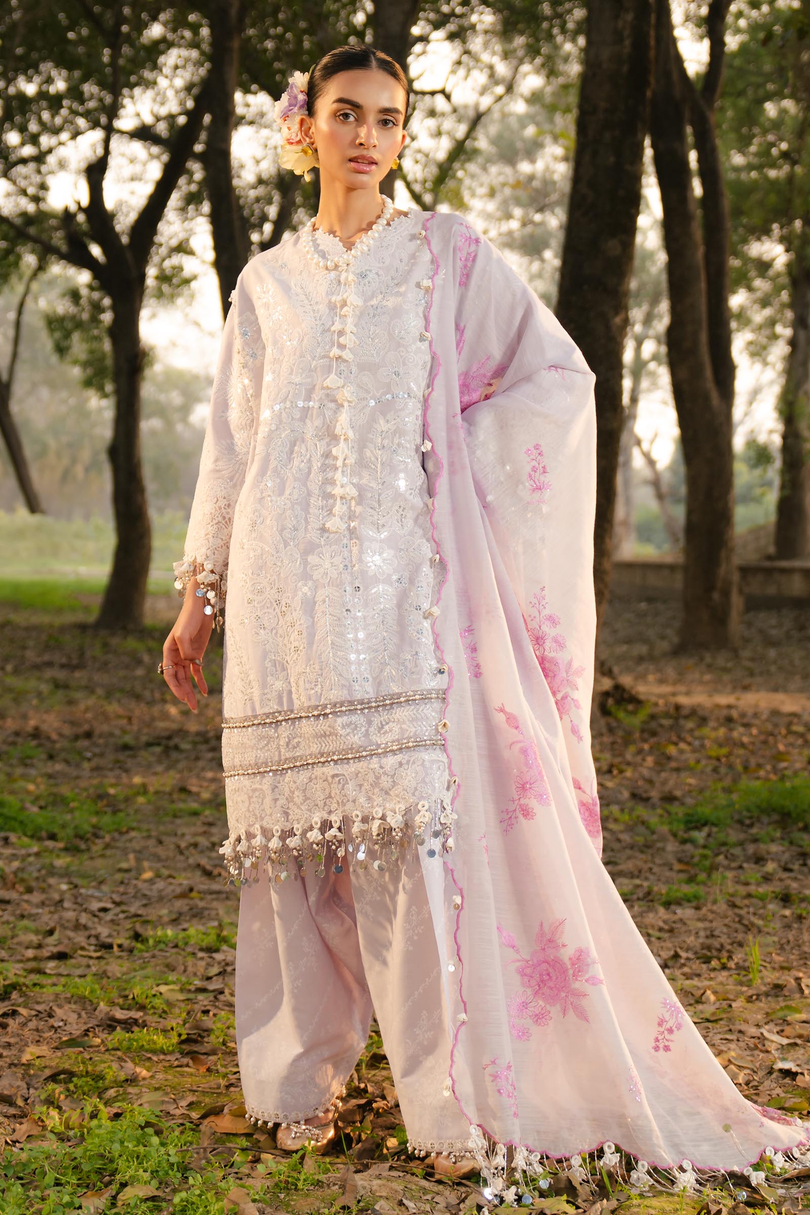 Light Purple Luxury Lawn Stitched Suit - Sana Safinaz – Janan