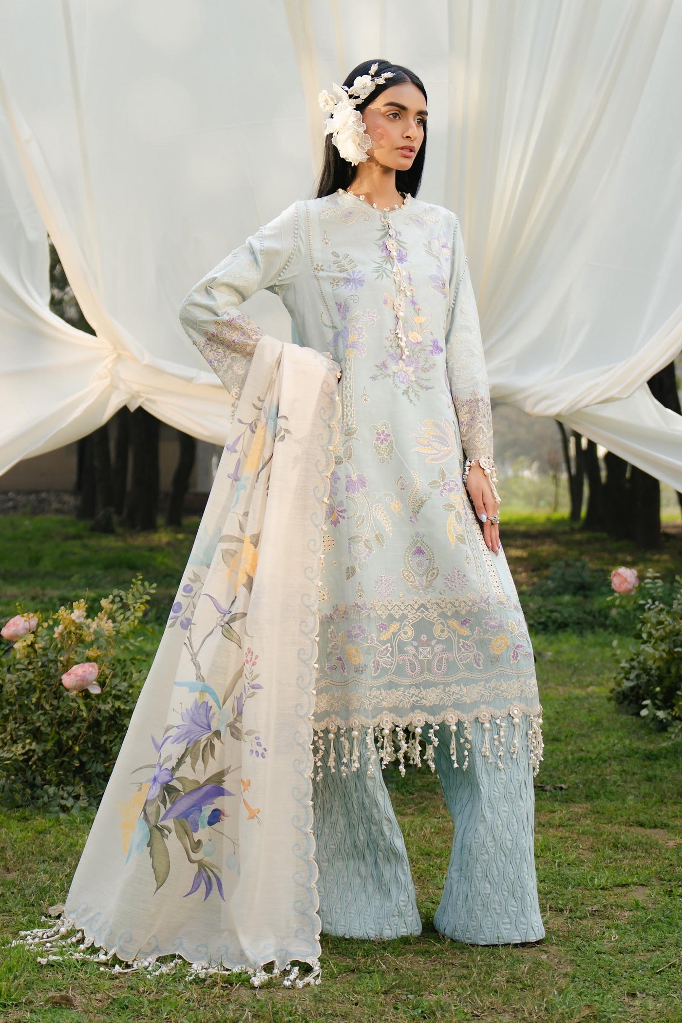 Embroidered Slub Lawn Light Green Stitched Suit - Sana Safinaz