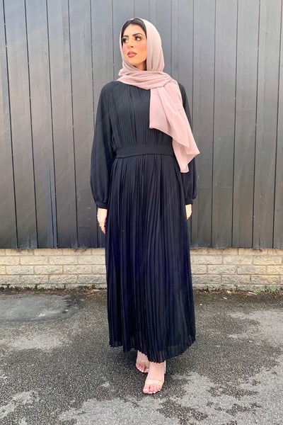 Black Belted Pleated Maxi Dress