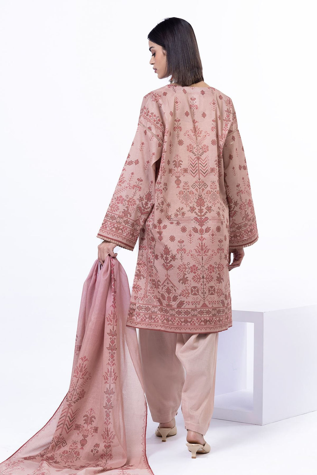 Lawn Peach Unstitched Suit - Khaadi