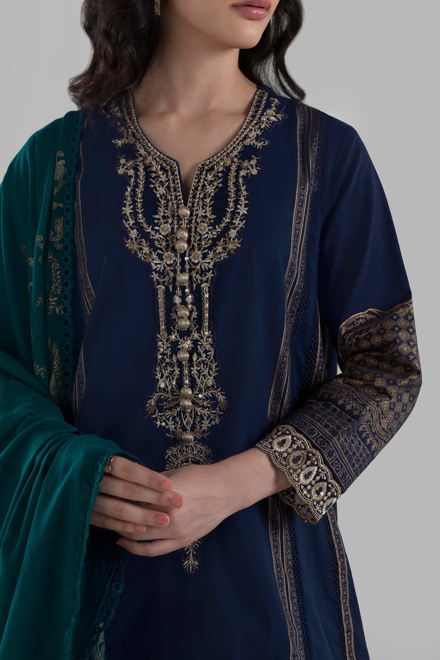 Lawn Navy Blue Stitched Suit - Sana Safinaz