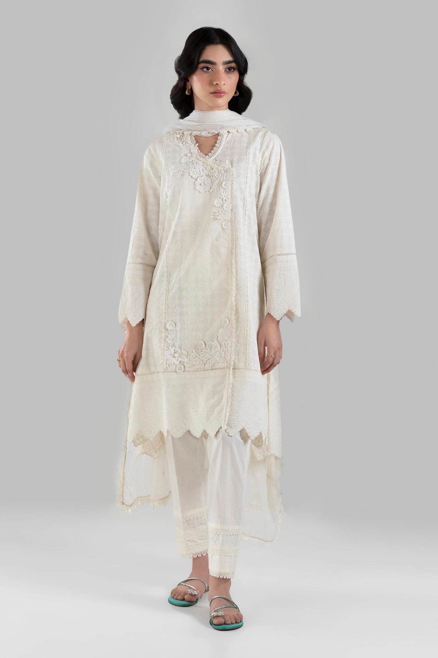 Lawn Off White Stitched Suit - Sana Safinaz