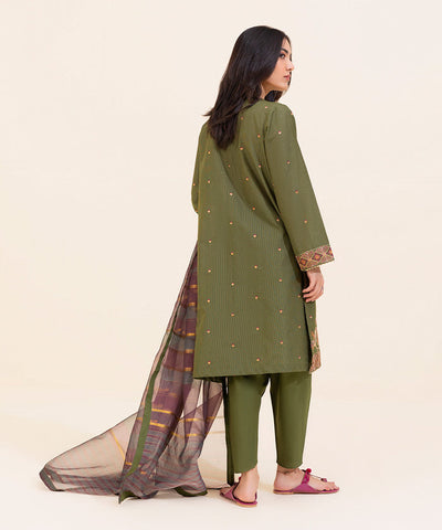 Embroidered Zari Lawn Green 3 Piece Suit - Sapphire