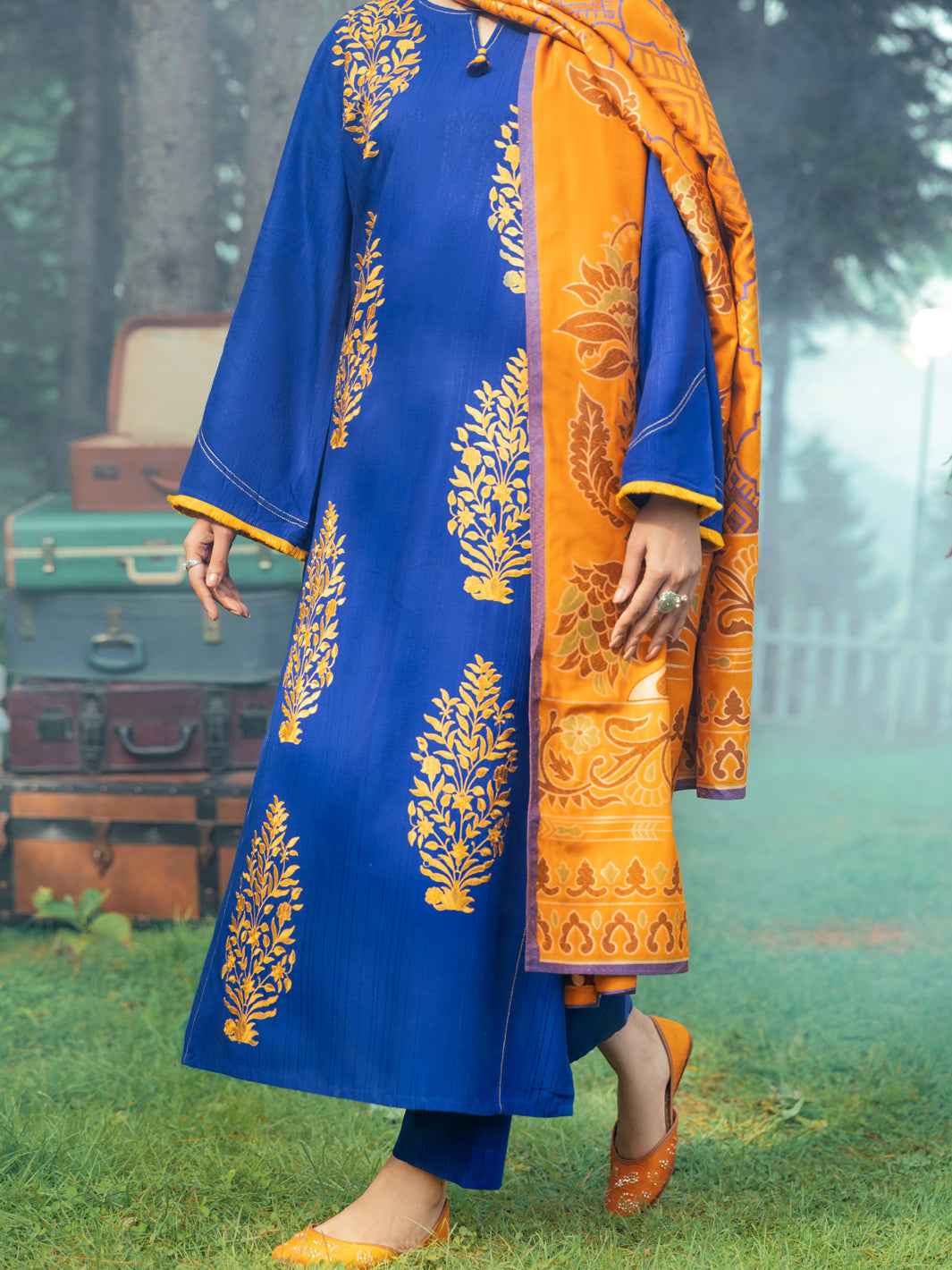 Yarn Dyed Blue 3 Piece Suit - Almirah