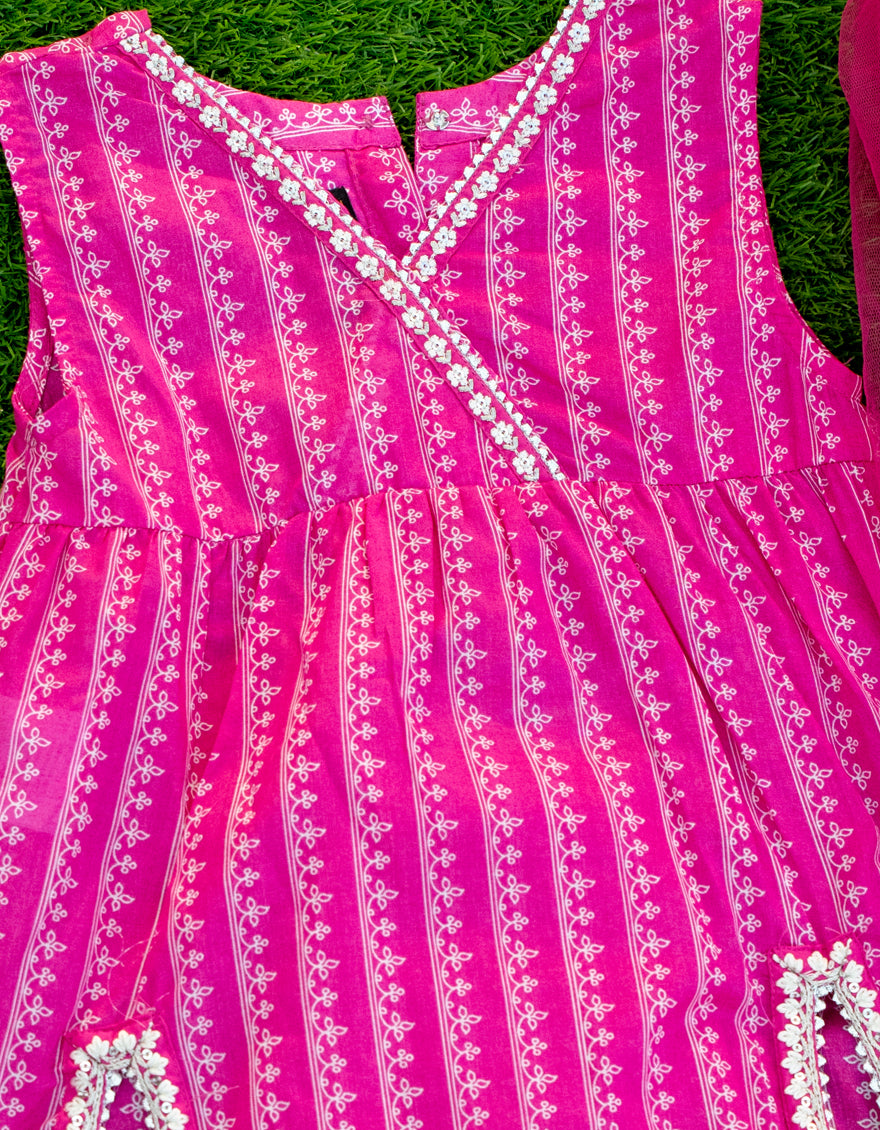 Lawn Pink 3 Piece Suit- J. Junaid Jamshed