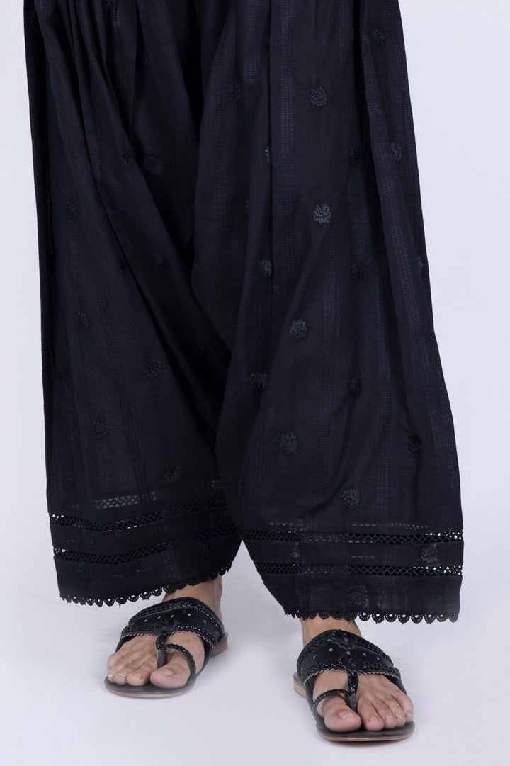Jacquard Black Trouser - Almirah