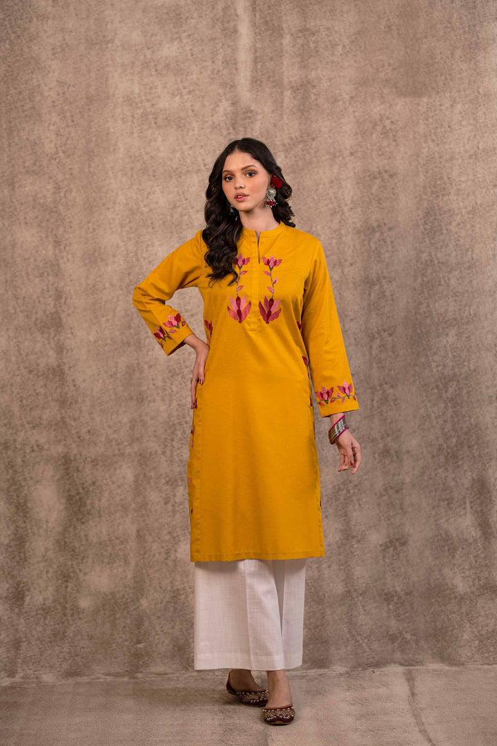 Karandi Yellow Kurti - Nishat