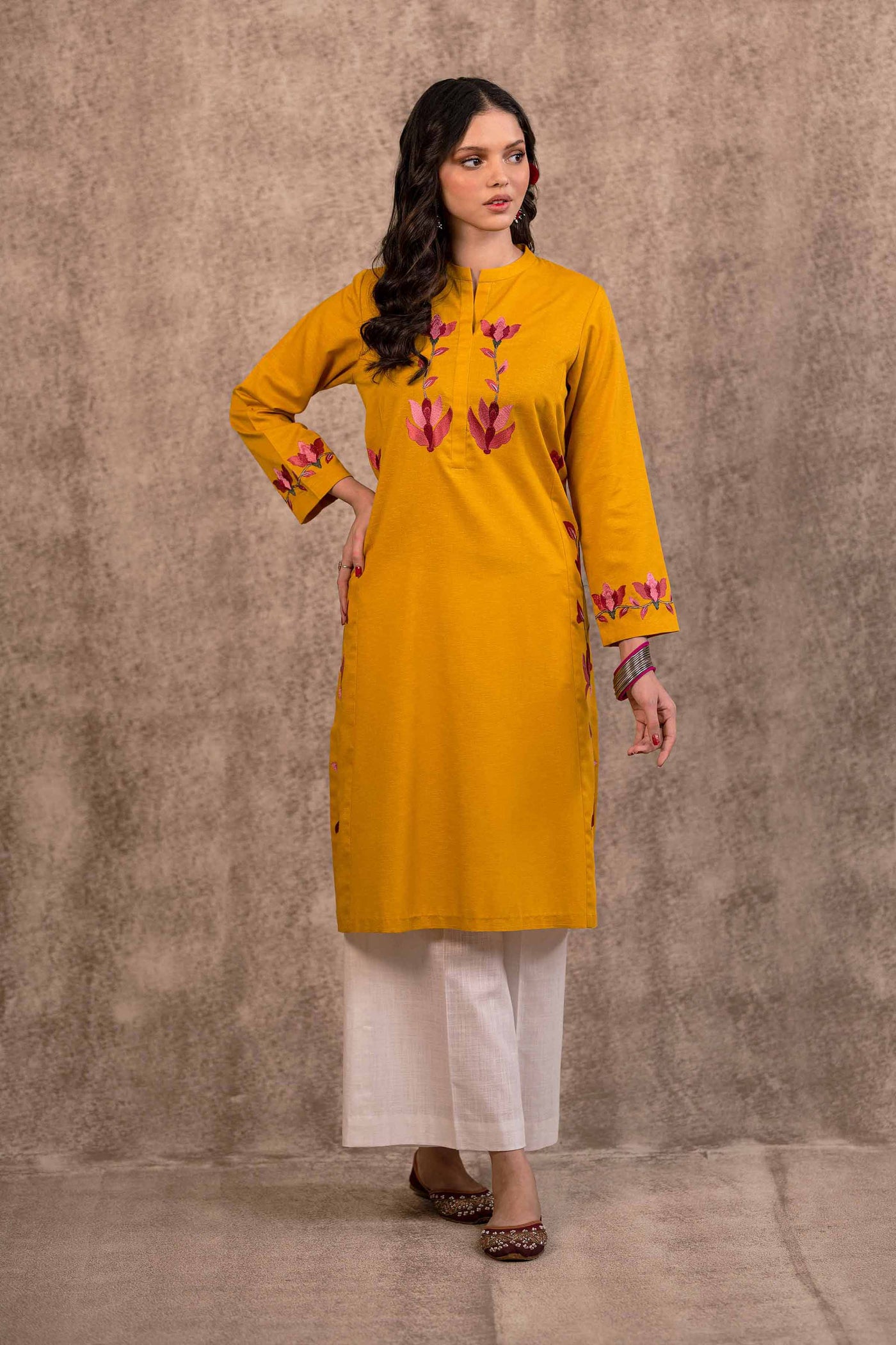 Karandi Yellow Kurti - Nishat
