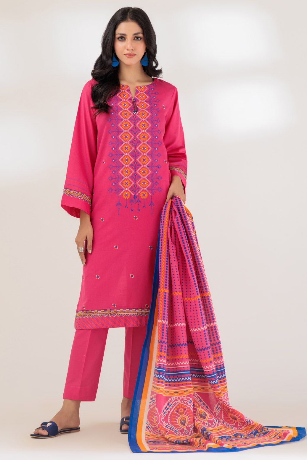 Khaddar Pink 3 Piece Suit - Bonanza