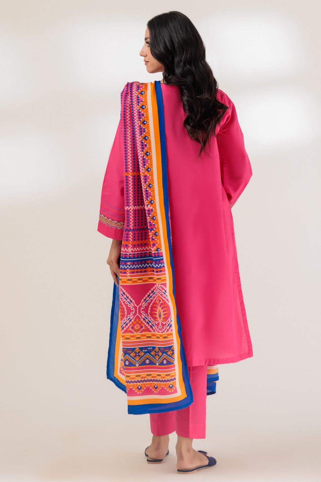 Khaddar Pink 3 Piece Suit - Bonanza