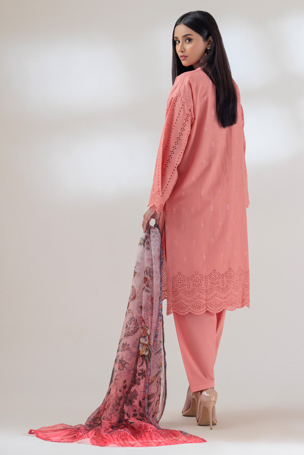 Khaddar Pink 3 Piece Suit - Bonanza